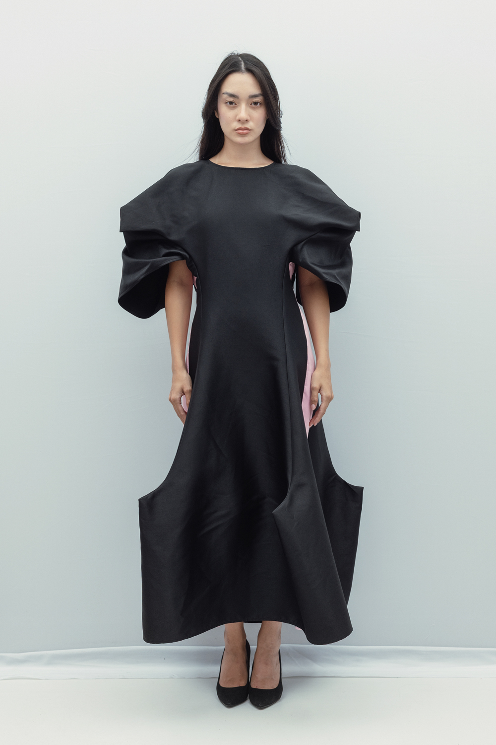 Rochie minunata din bumbac negru cu vipusca roz by Bpopp