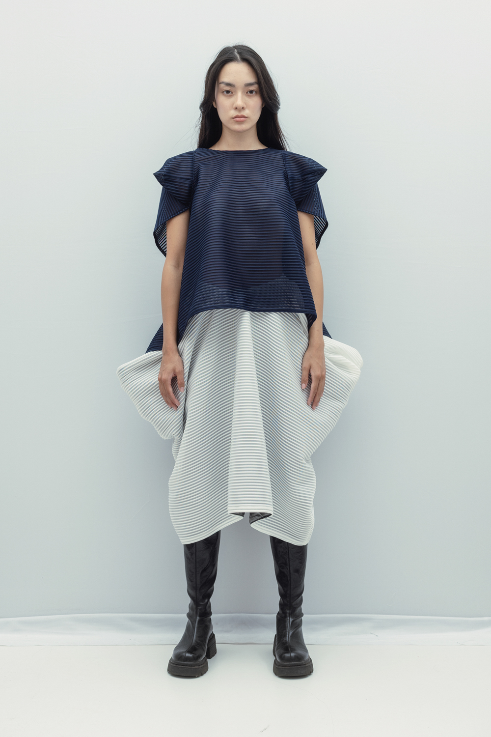 Bluza zburatoare din mesh bleumarin by Bpopp