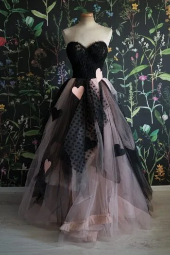 Queen of Hearts by Chotronette