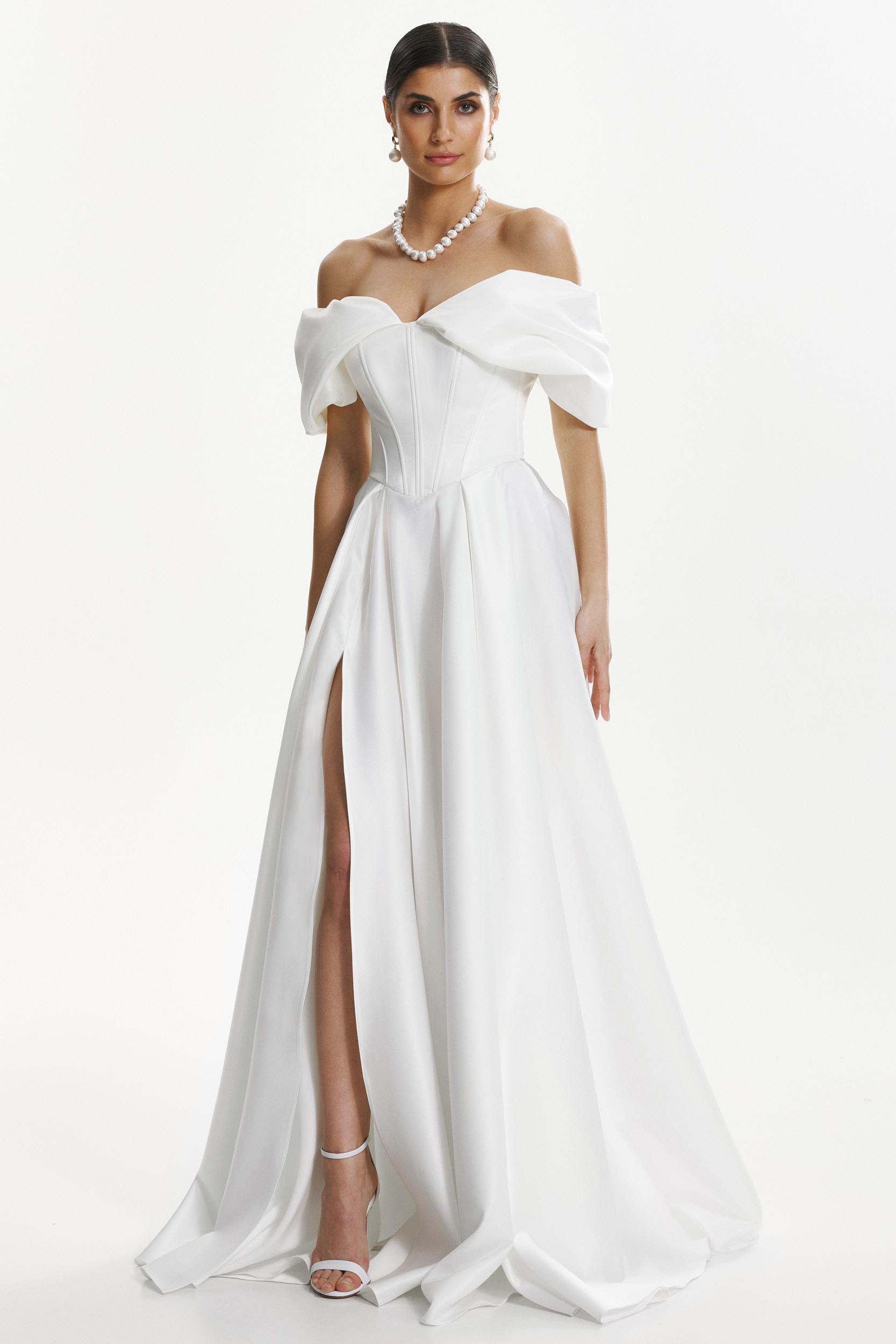 Giuliamy wedding dress by Framboise