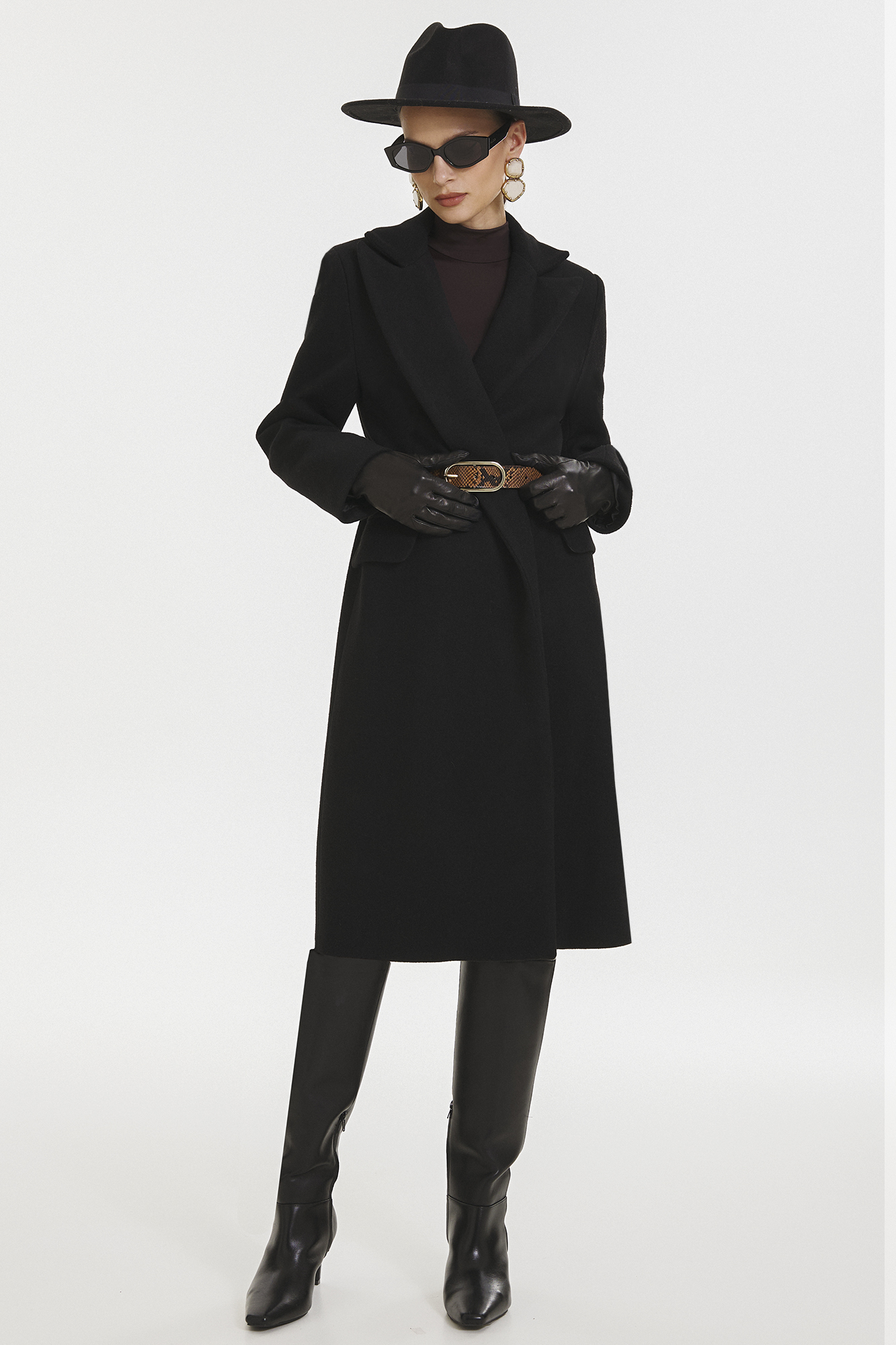 Analeah black wool coat with drawstring by Framboise