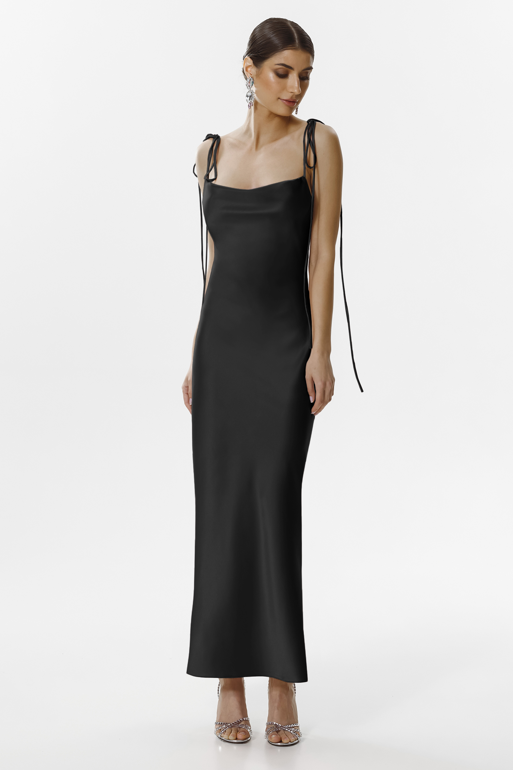 Rogue elegant black dress by Framboise