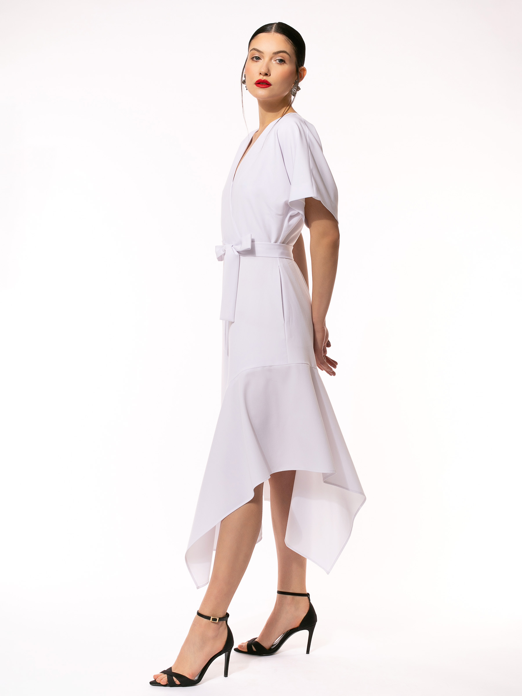 Rochie alba cu volan lateral by Larisa Dragna