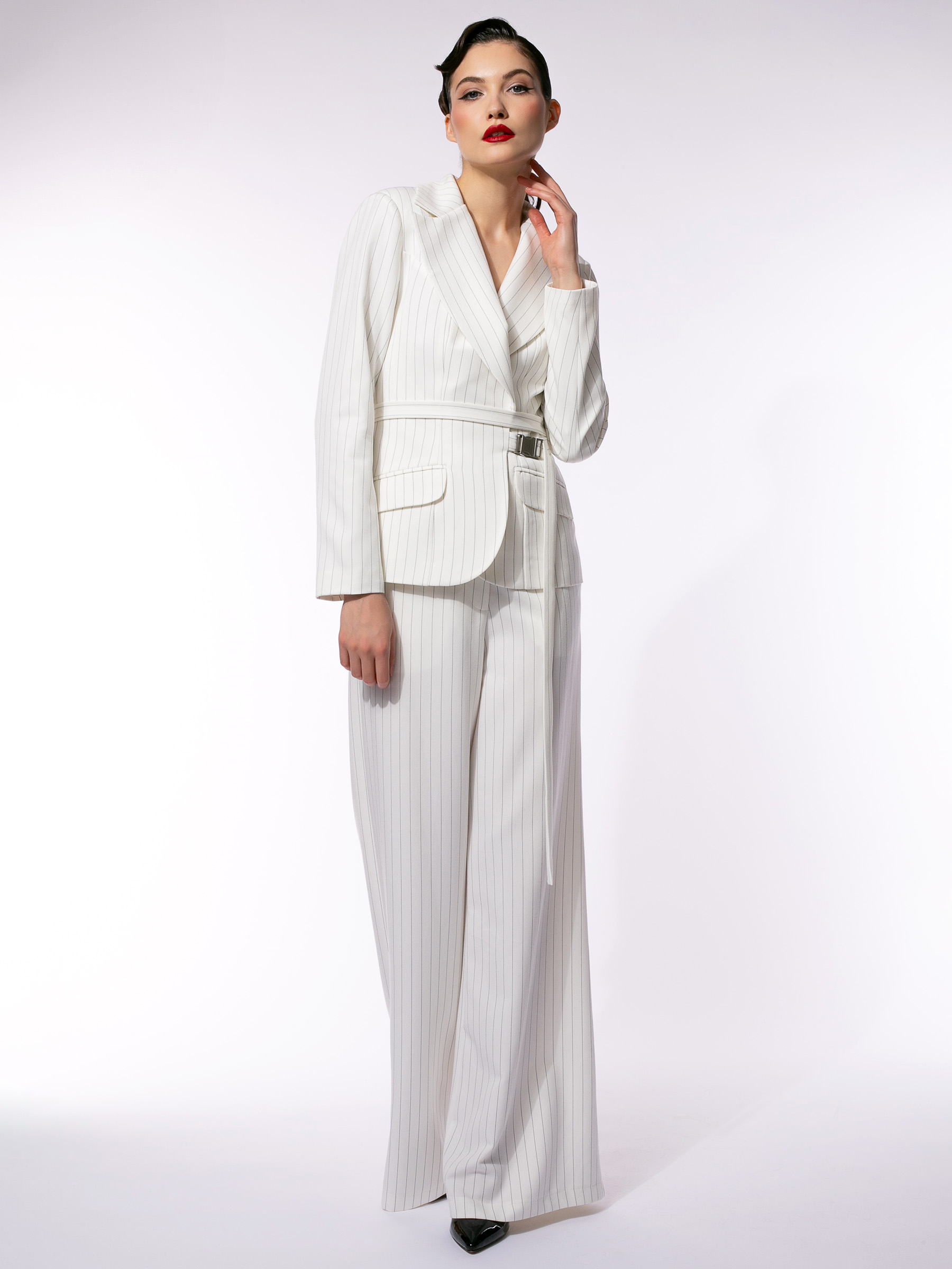 Pantaloni Albi cu Dungi by Larisa Dragna