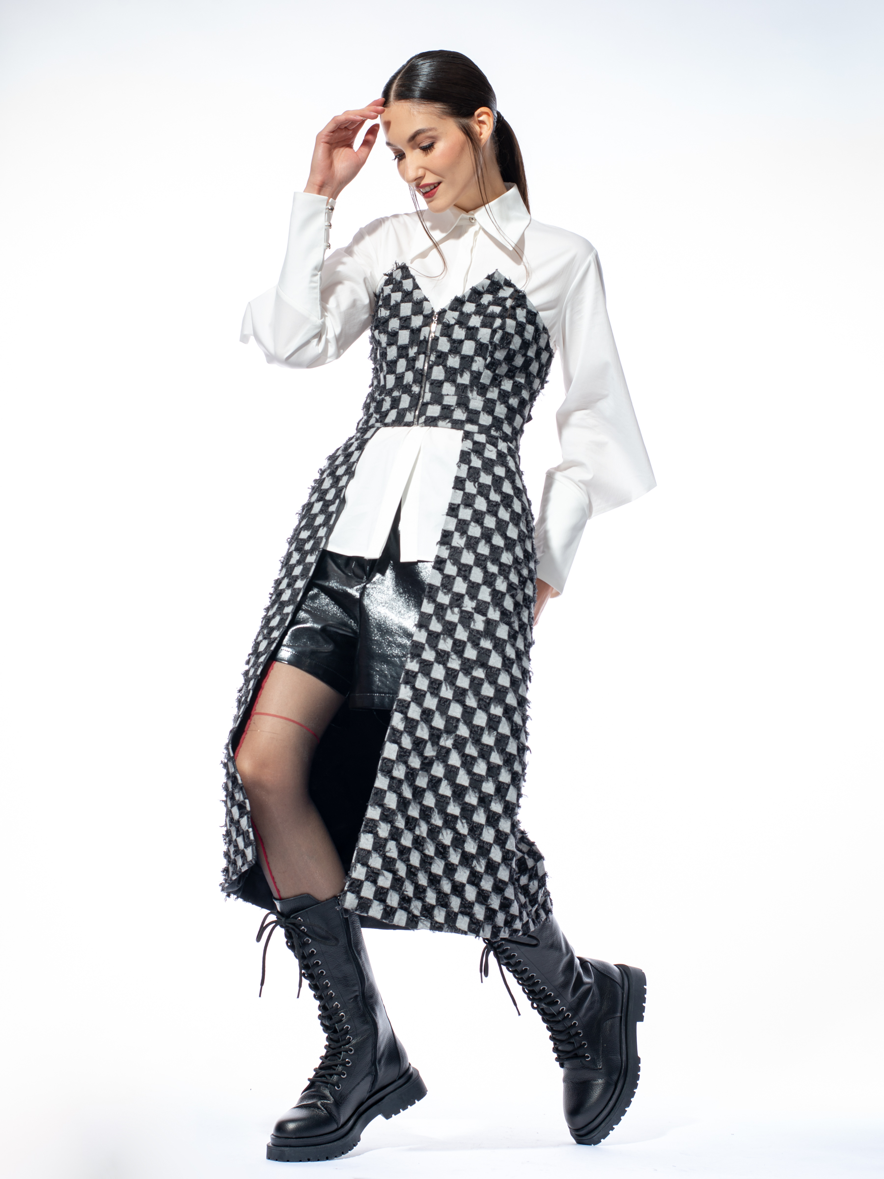 Vestă corset cu tiv asimetric by Larisa Dragna