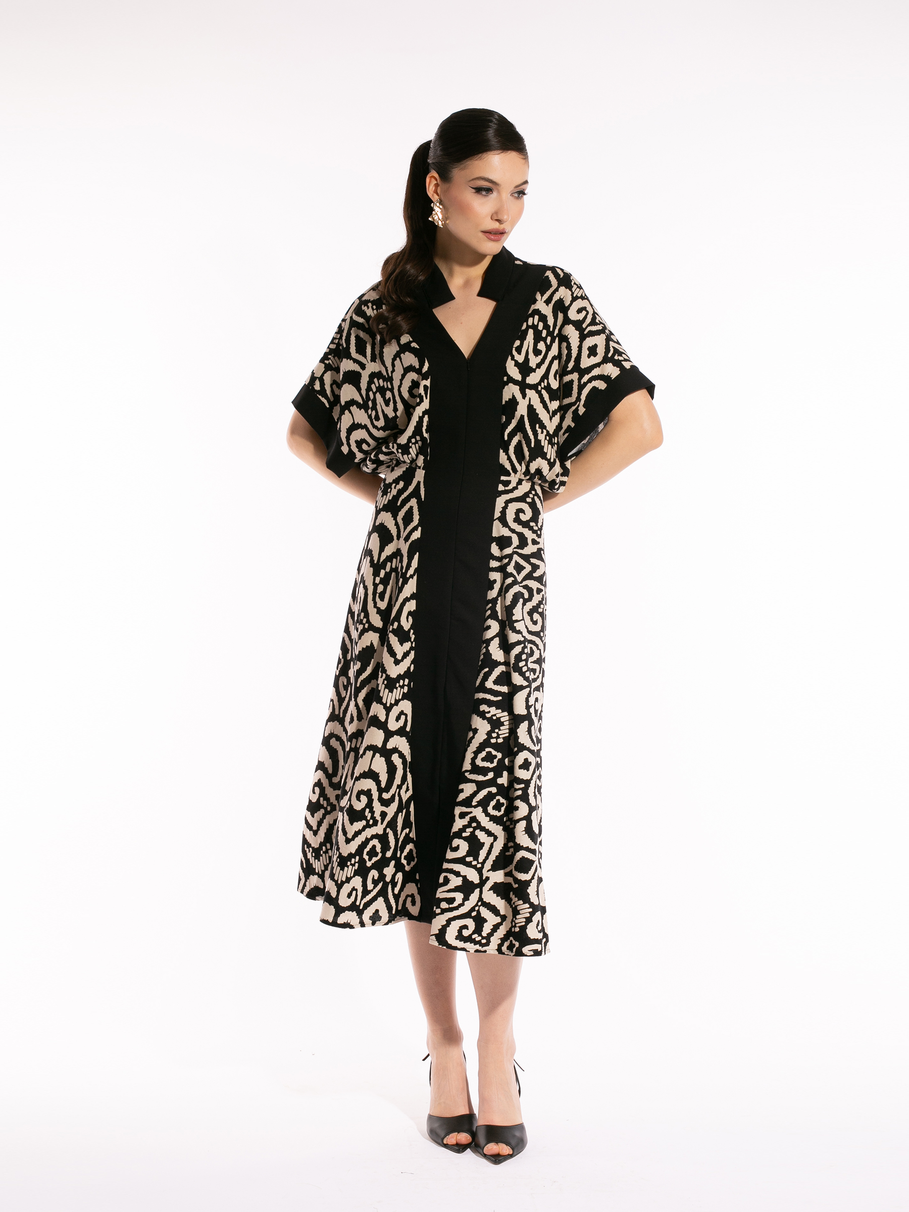 Rochie din in cu inserție contrastantă Agatta by Larisa Dragna